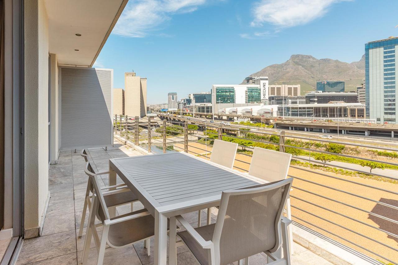 V&A Waterfront Luxury Residences I Whosting Cape Town Exterior photo